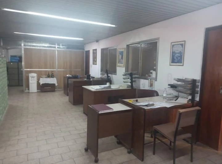Oficina . | Granaderos a Caballo al 4800 2