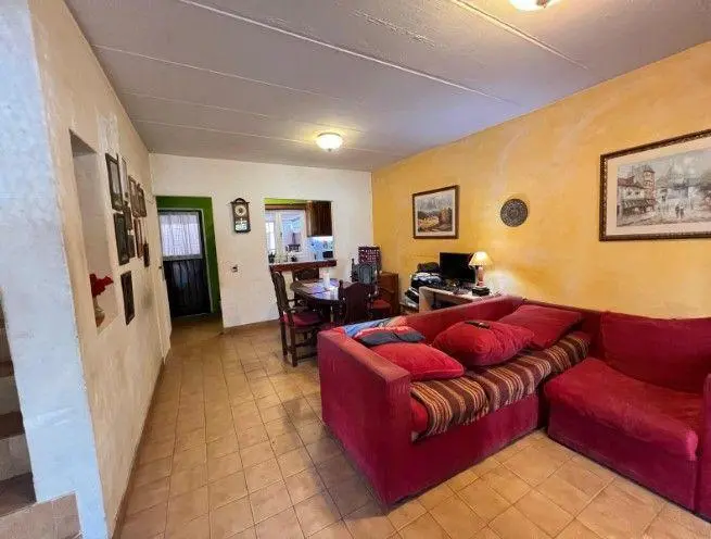 Departamento 4 ambientes. | Av. Pres. Arturo Illia al 8700 4