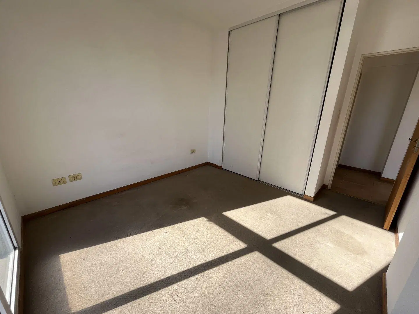 Departamento 2 ambientes. | Sargento Cabral al 1300 5