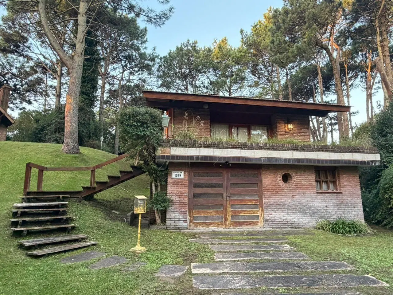 Casa 6 ambientes. | De los Escualos al 1500 2