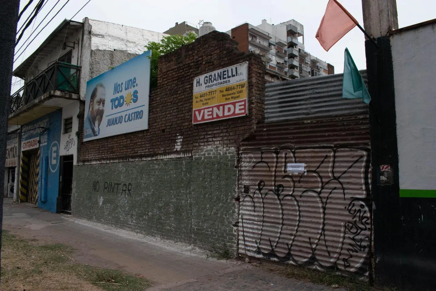 Lote . | Domingo Faustino Sarmiento al 1100 2
