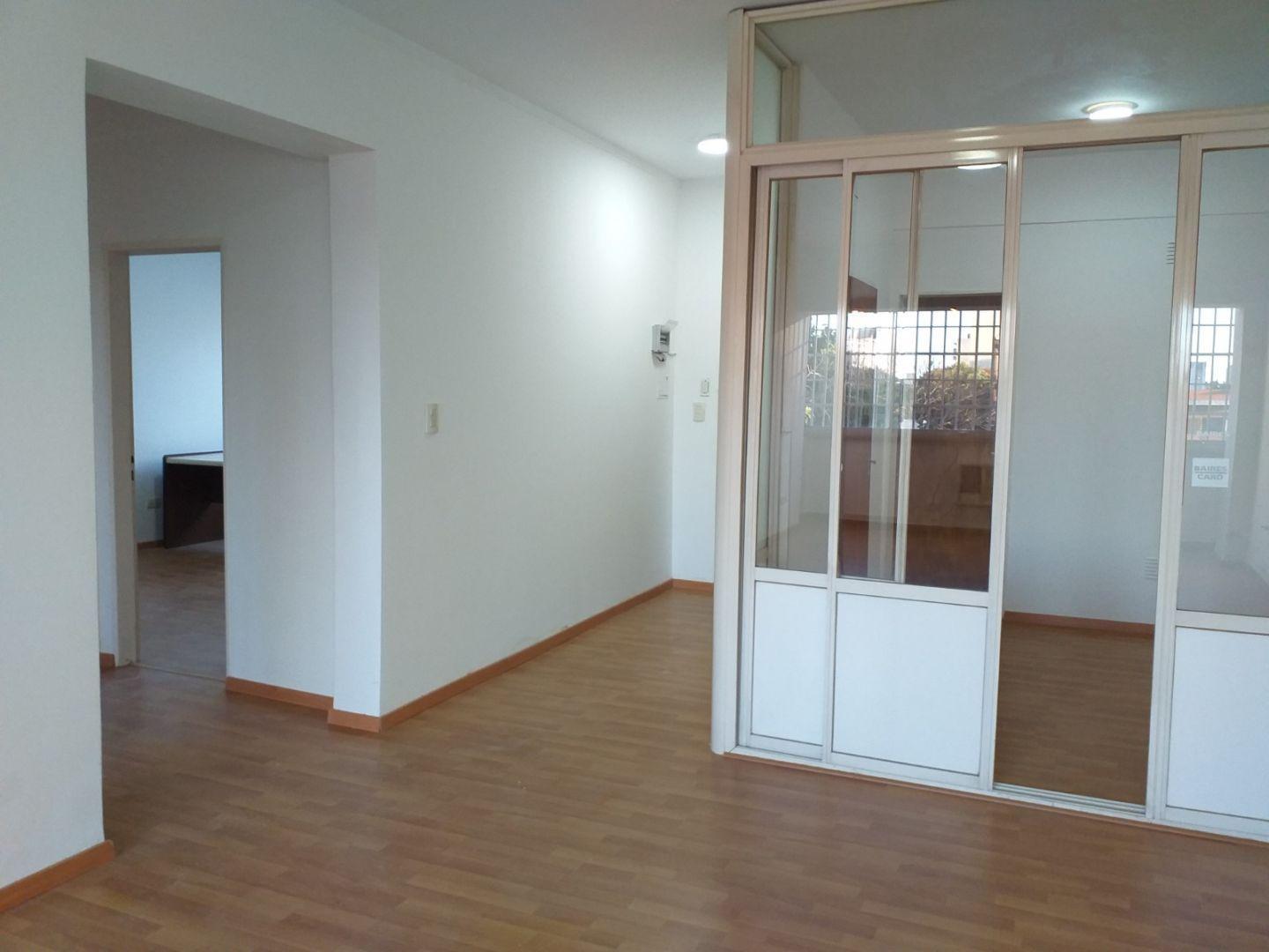 Foto de Departamento 3 ambientes. | Av. Pres. Juan Domingo Peron al 1100, imagen 4
