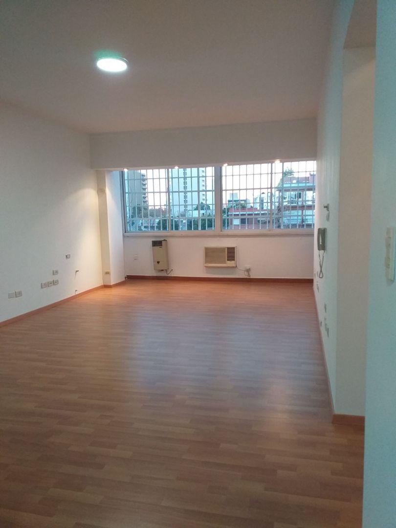 Foto de Departamento 3 ambientes. | Av. Pres. Juan Domingo Peron al 1100, imagen 2