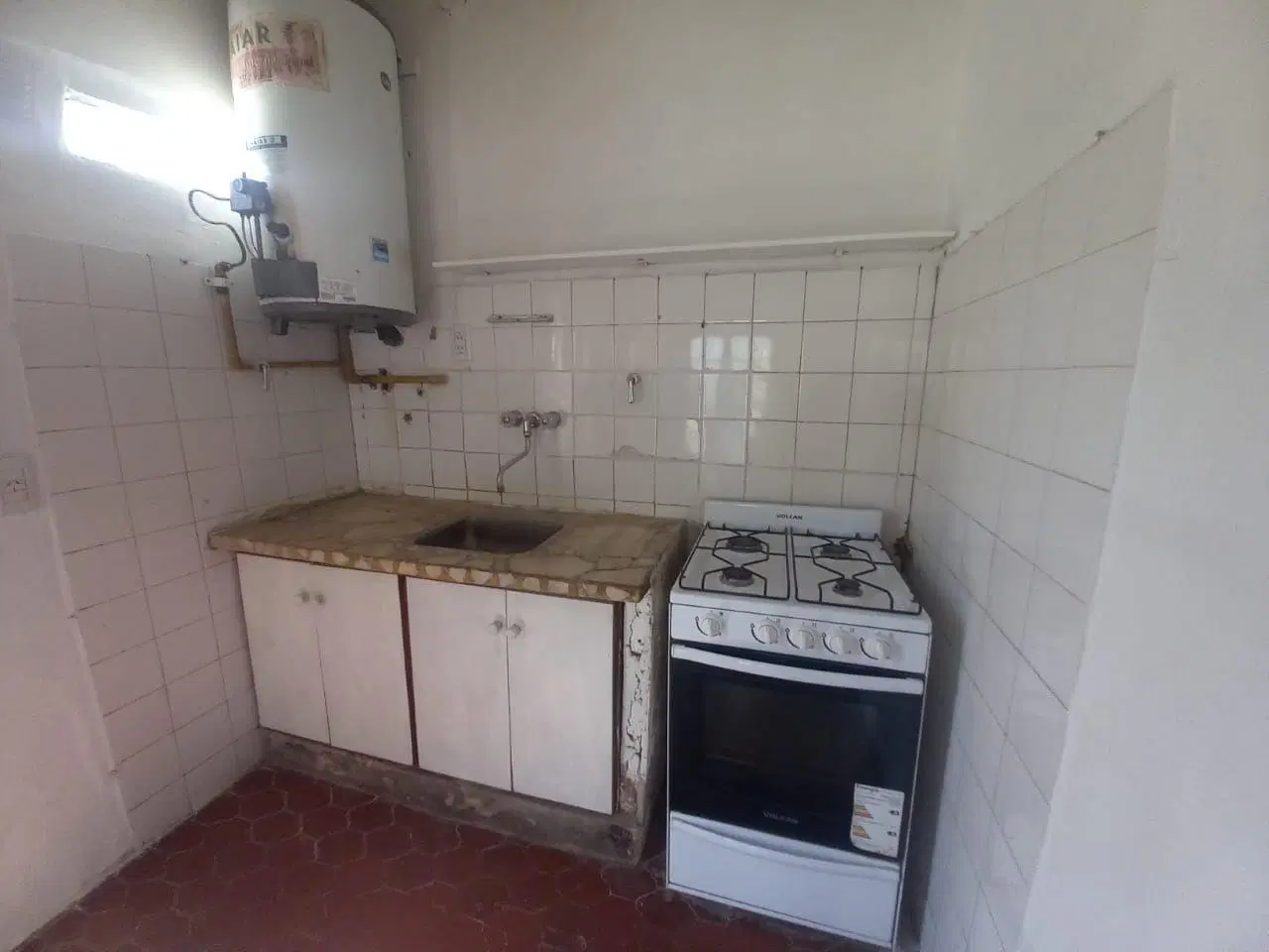 Casa 4 ambientes. | Tucuman al 2300 5