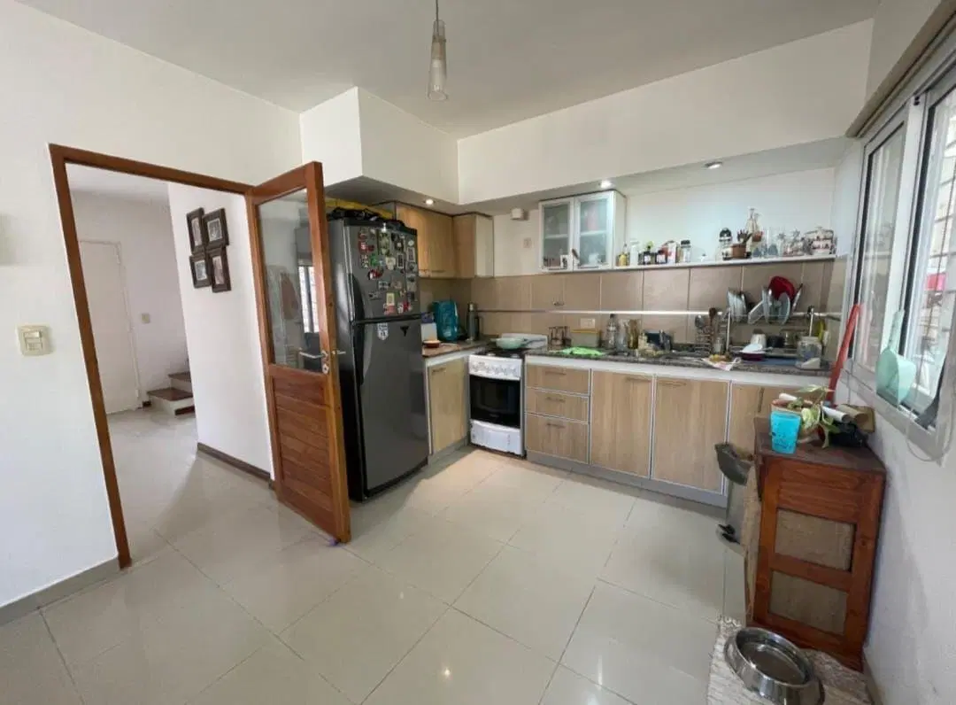Casa 4 ambientes. | Maestra Clorinda Munzon al 900 3