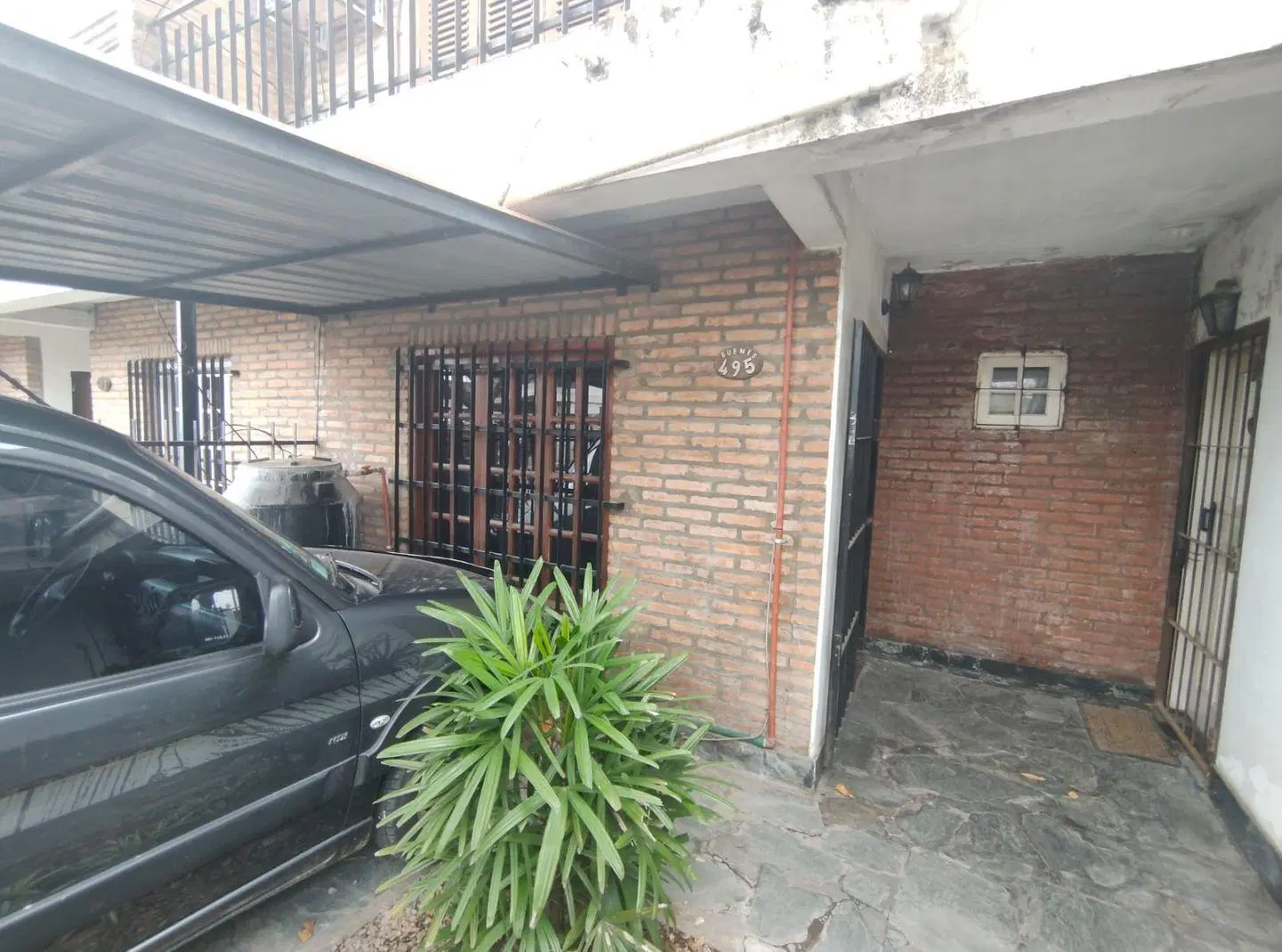 Casa 3 ambientes. | Guemes al 400 1