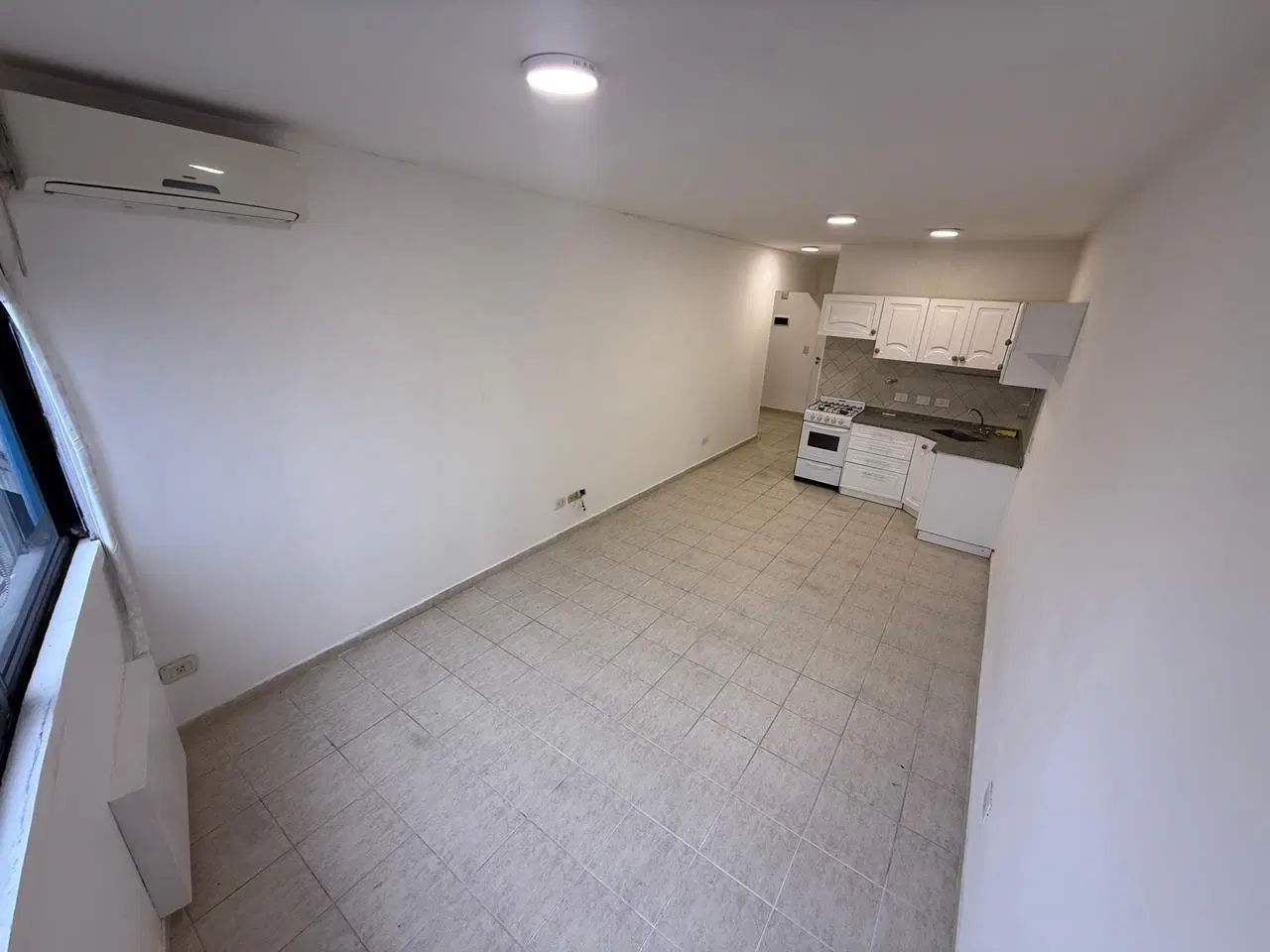 Departamento monoambiente. | Maestro Angel D'elia al 800 2