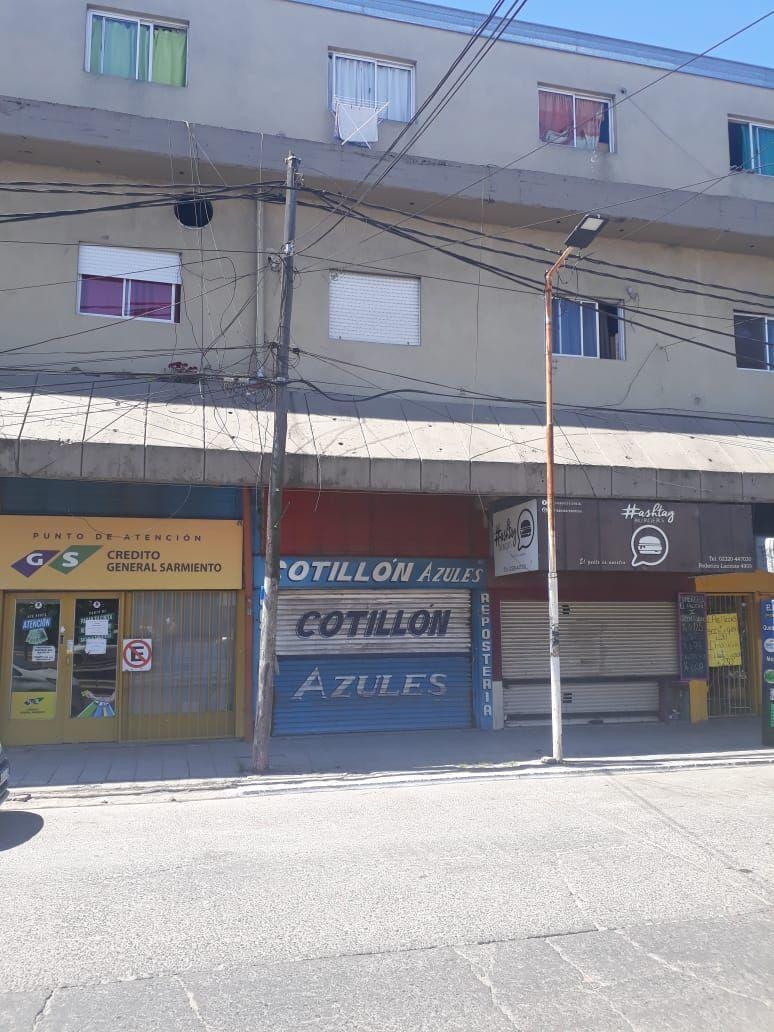 Local . | Zuviria al 4900