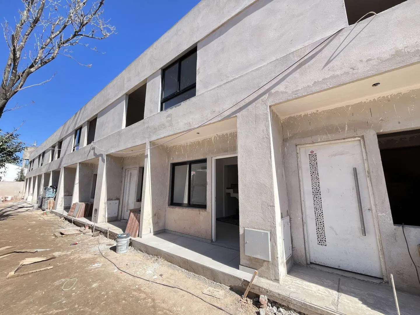 Departamento 3 ambientes. | Irigoin y Jose Maria Paz 4