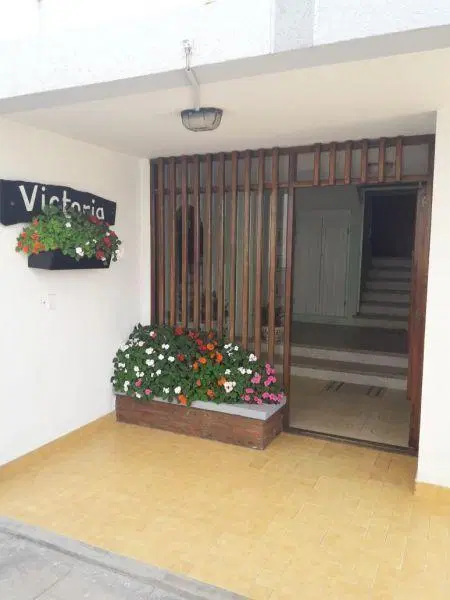 Edificio . | Avenida 1 y 148 3