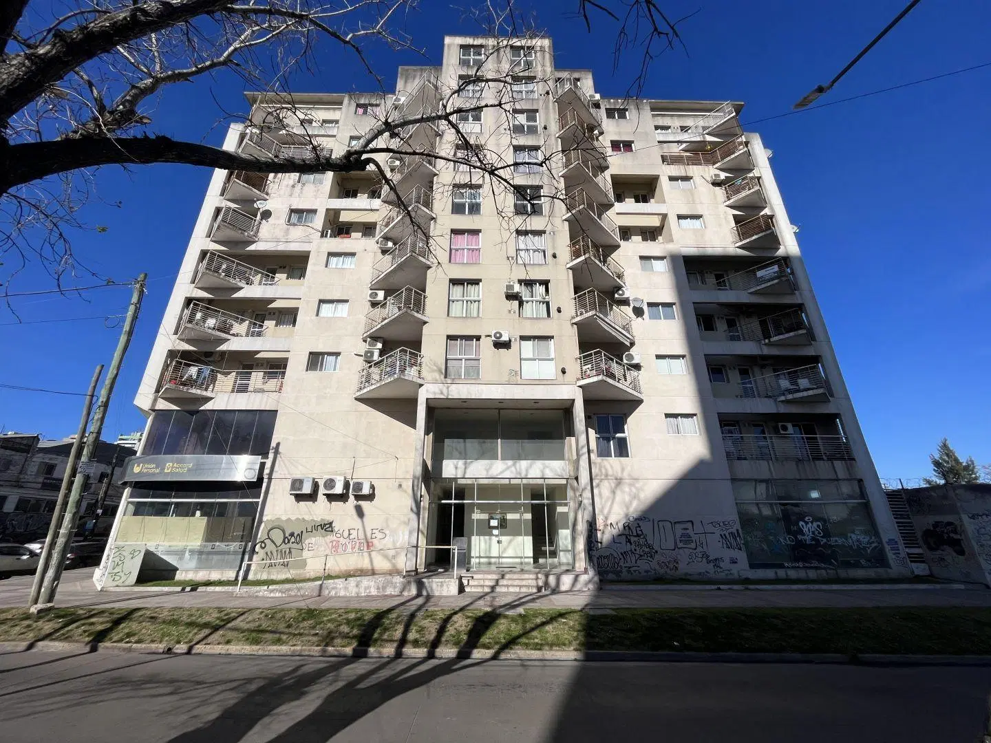 Departamento 2 ambientes. | Sargento Cabral al 1300 4