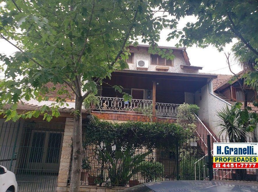 Casa 6 ambientes. | Los Calchaquies al 1200