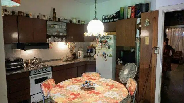 Casa 5 ambientes. | Av. Pres Juan Domingo Perón al 2900 2