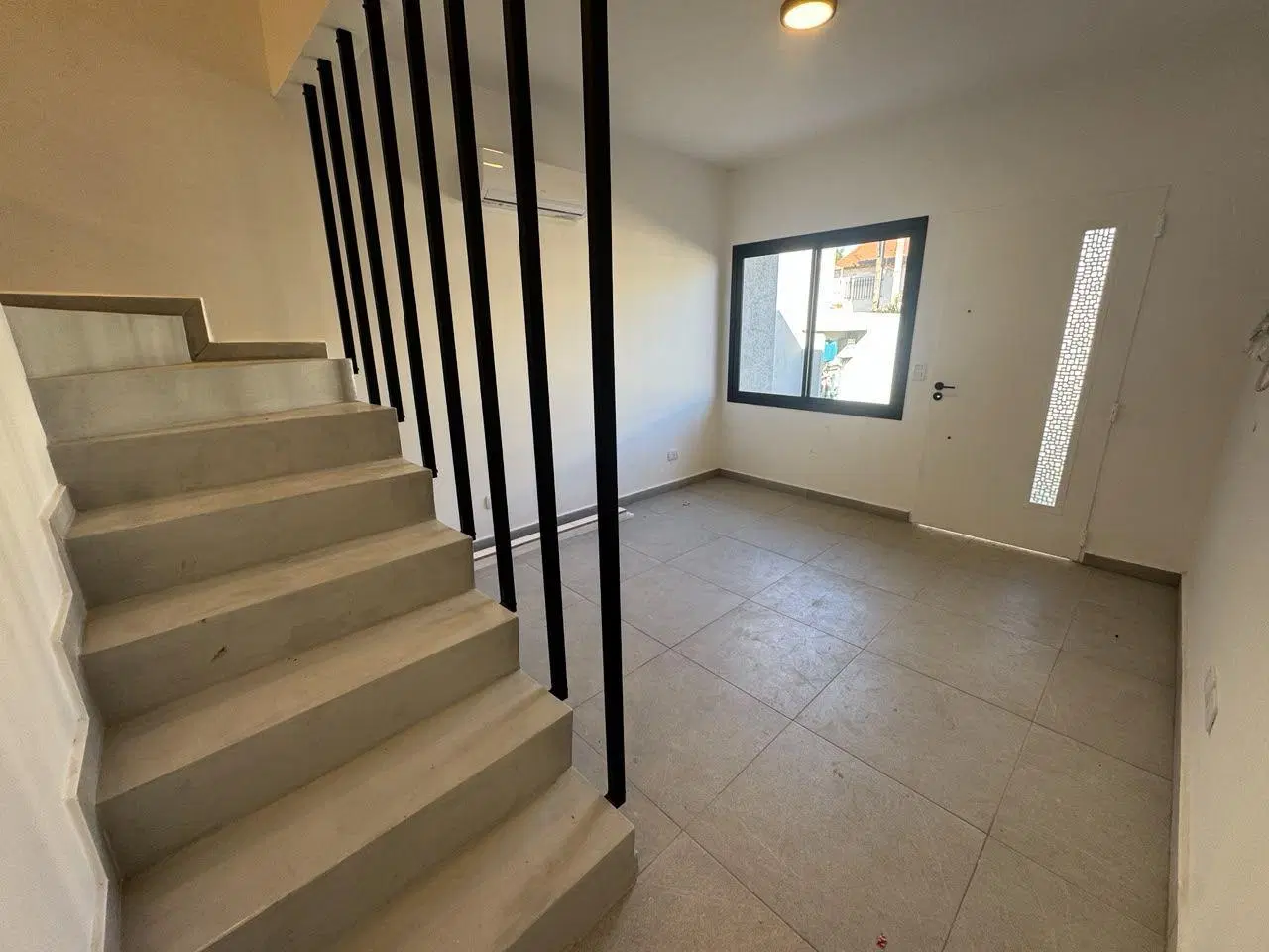 Departamento 3 ambientes. | Irigoin y Jose Maria Paz 5