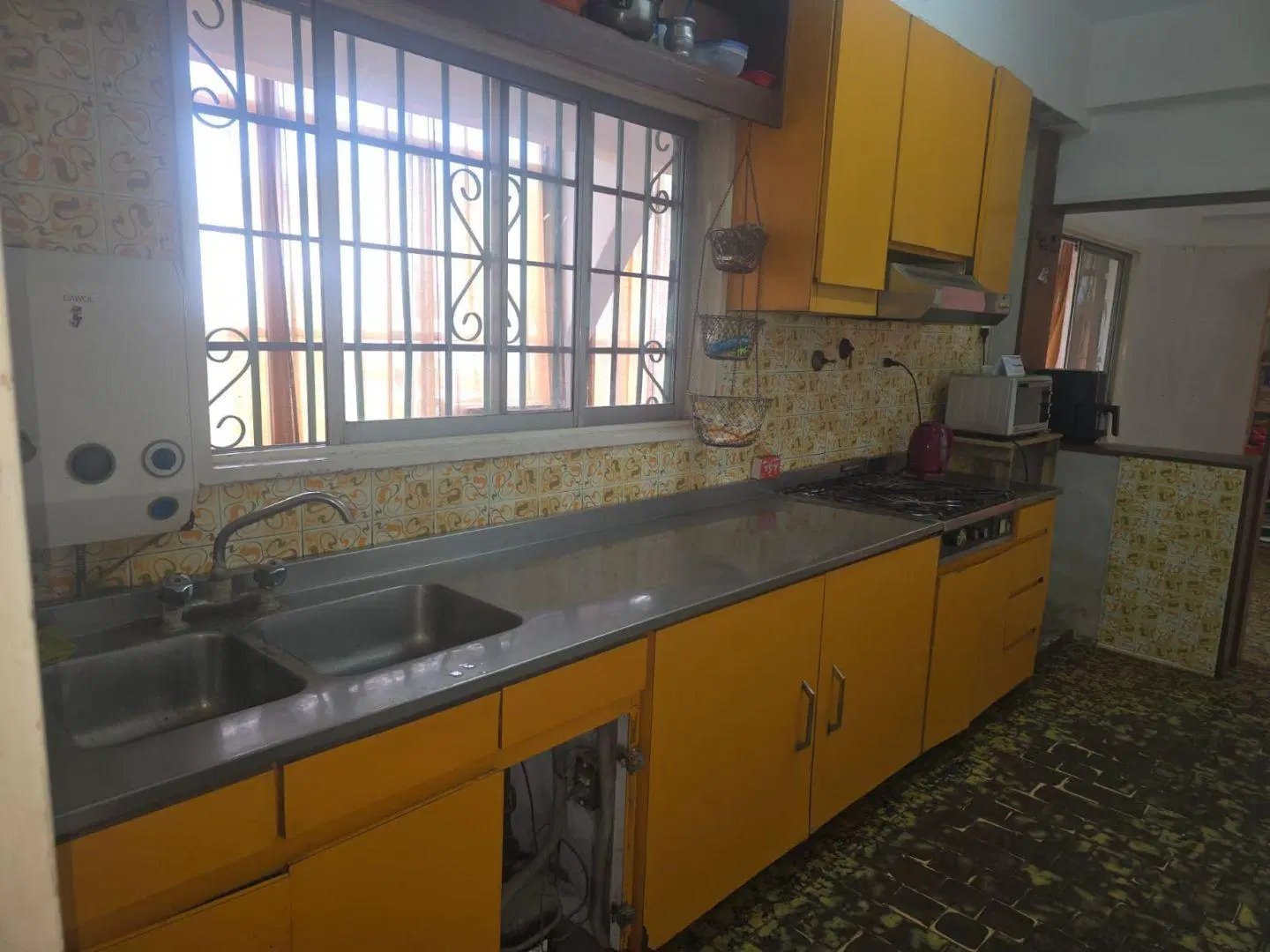 Casa 5 ambientes. | Alvarez Jonte al 100 2
