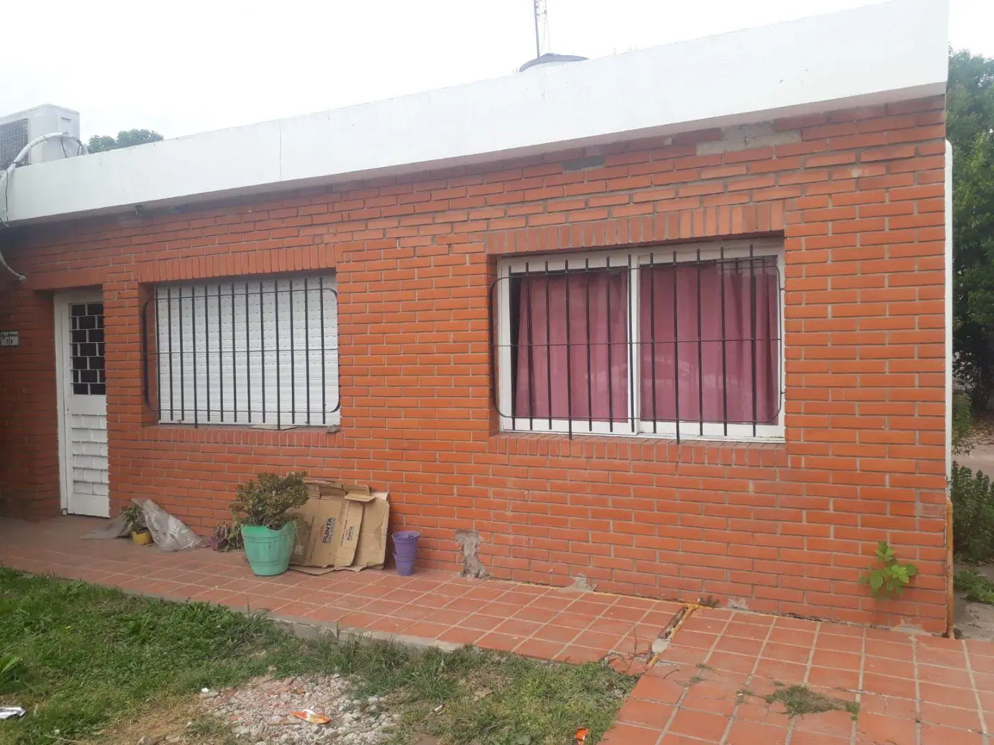 Casa 4 ambientes. | Alvarez Thomas al 700 3