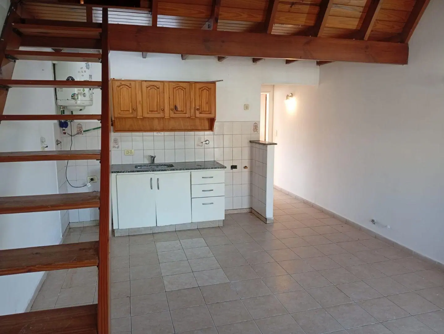 Departamento 2 ambientes. | Juan Jose Paso al 100 4