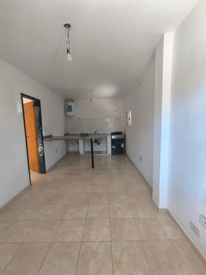 Departamento 2 ambientes. | Juan B. de Lasalle al 100 2