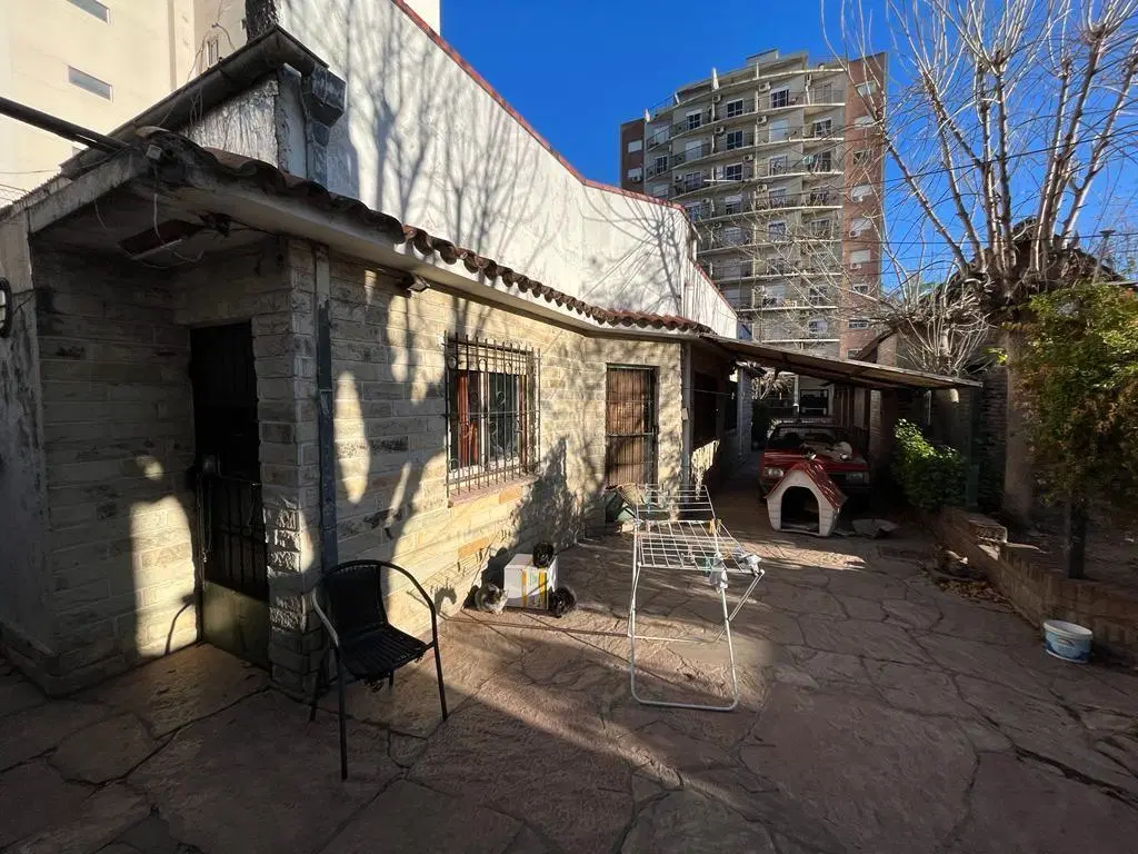 Lote . | Muñoz al 1000 7