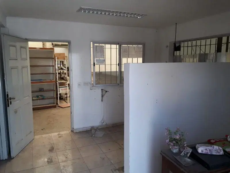 Galpón . | Quintana al 100 8