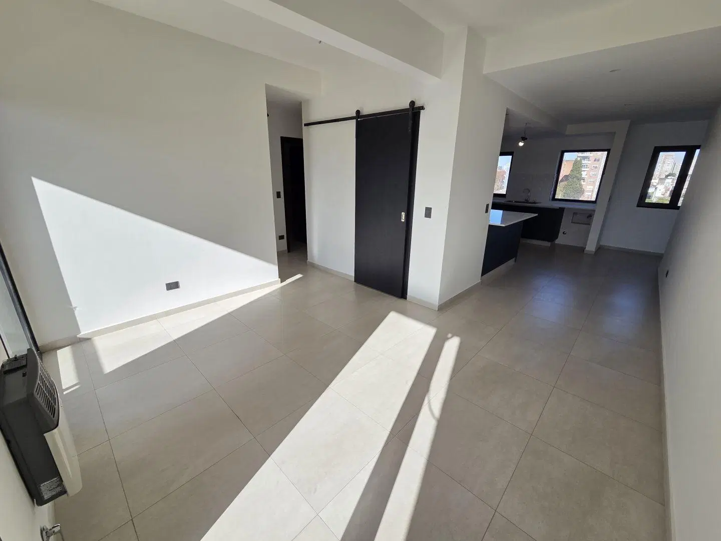 Departamento 3 ambientes. | Av. Ricardo Balbin al 400 8