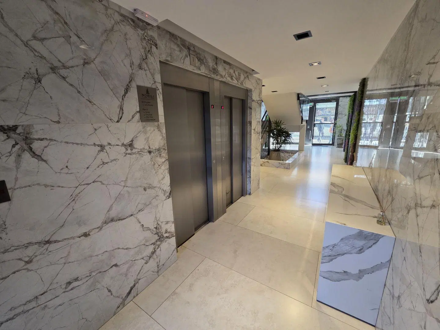 Departamento 3 ambientes. | Av. Ricardo Balbin al 400 8