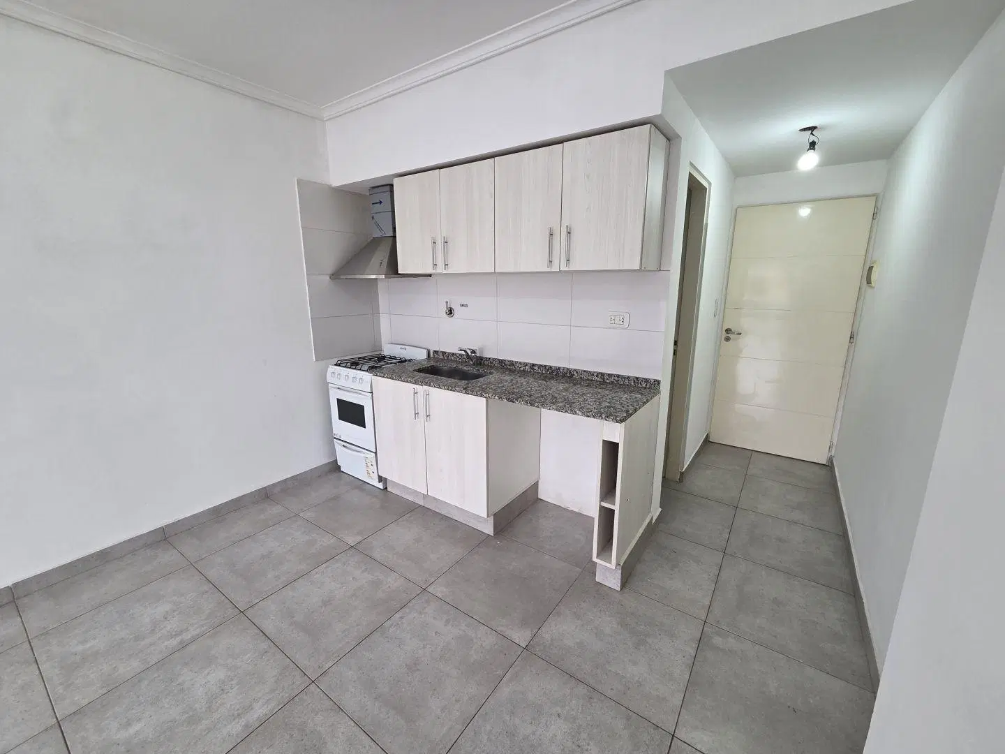 Departamento monoambiente. | Conesa al 800 2