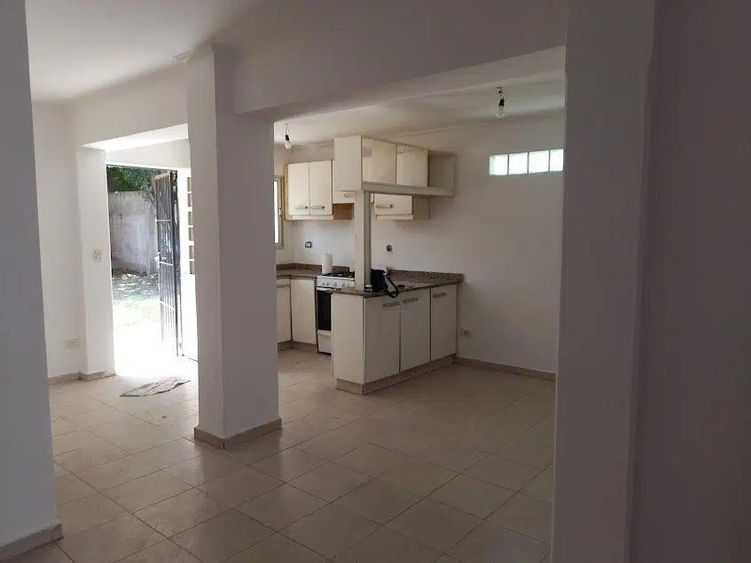 Casa 4 ambientes. | Jose M. Zapiola al 1600 3
