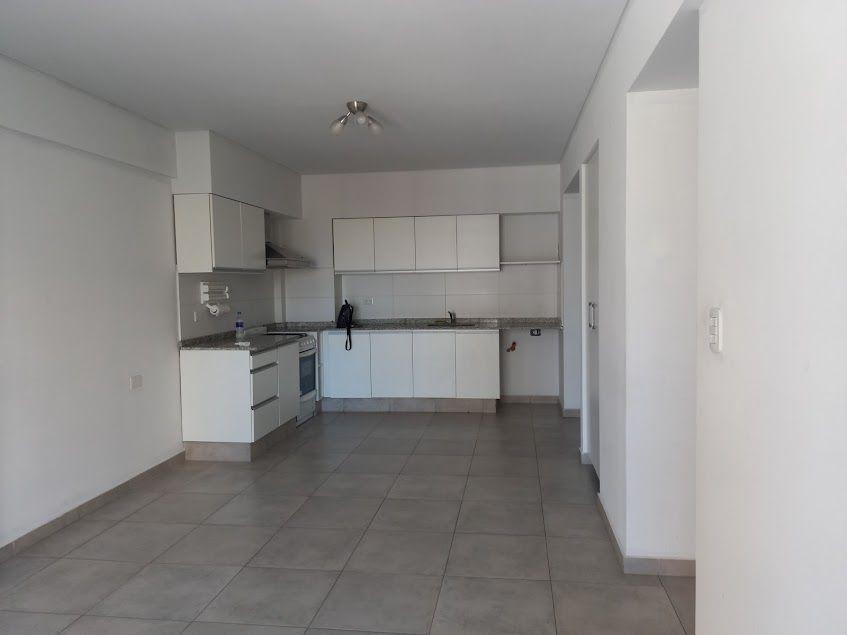 Foto de Departamento 3 ambientes. | Maestro Angel D'elia al 900, imagen 1