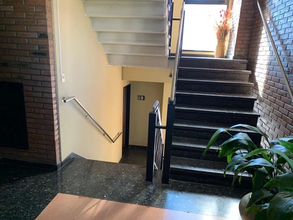 Edificio . | Paunero al 1700 4
