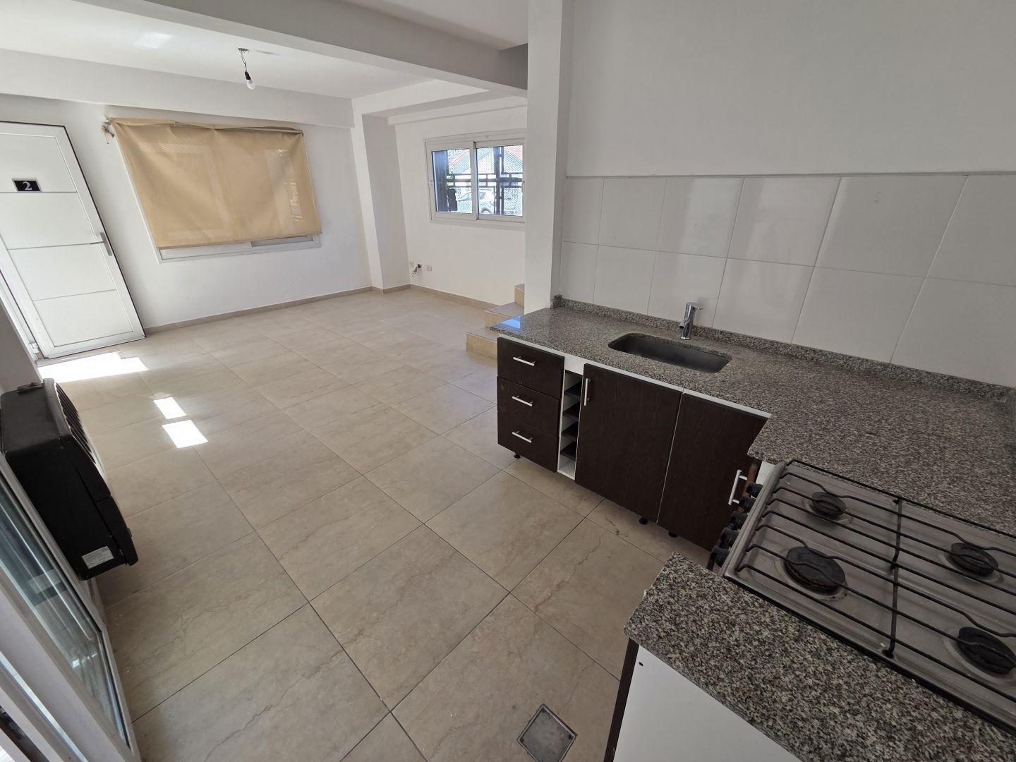 Foto de Departamento 4 ambientes. | Int. Juan Irigoin al 1400, imagen 4