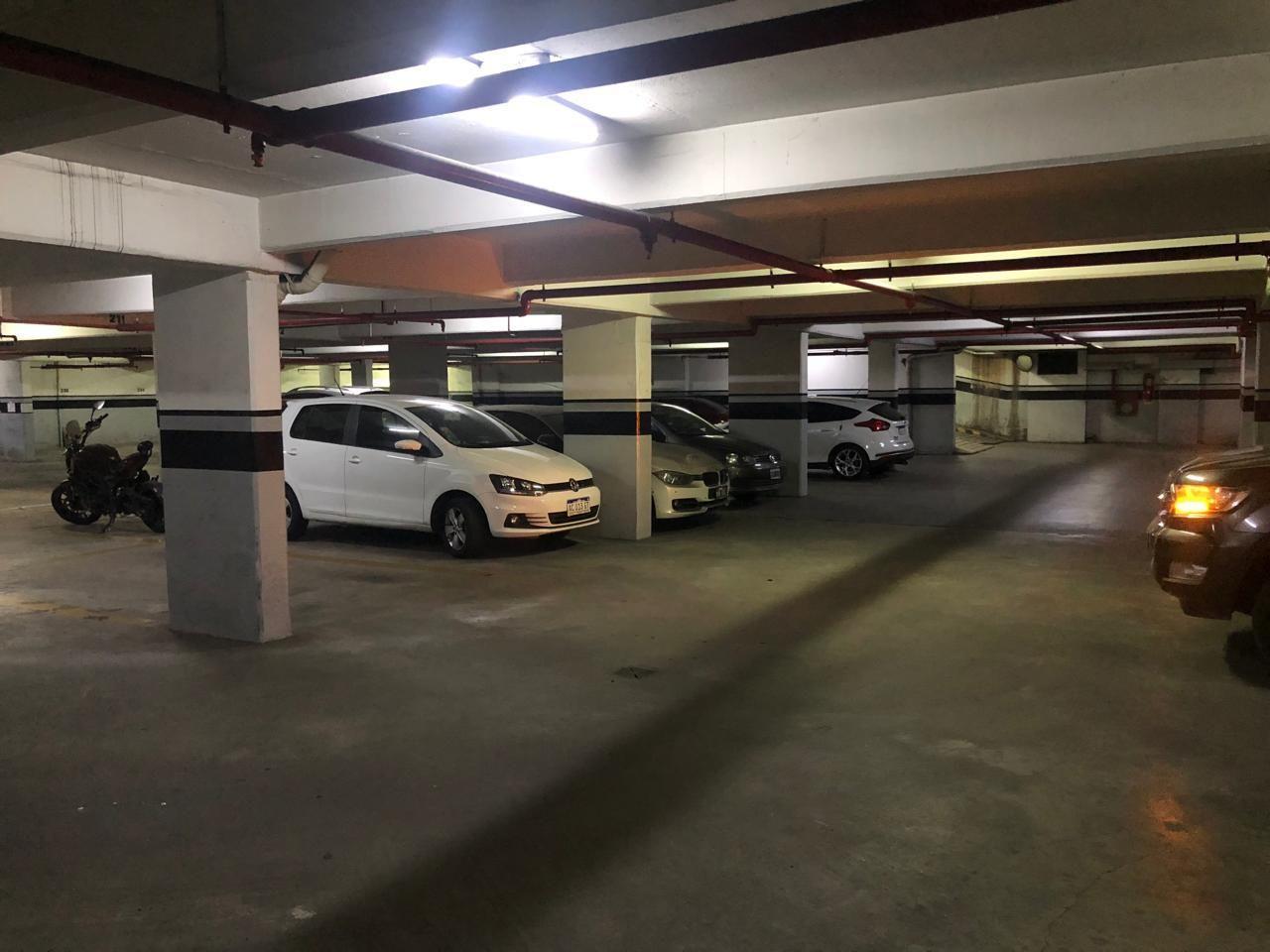 Foto de Cochera . | Av. Pres. Juan Domingo Peron al 500, imagen 4
