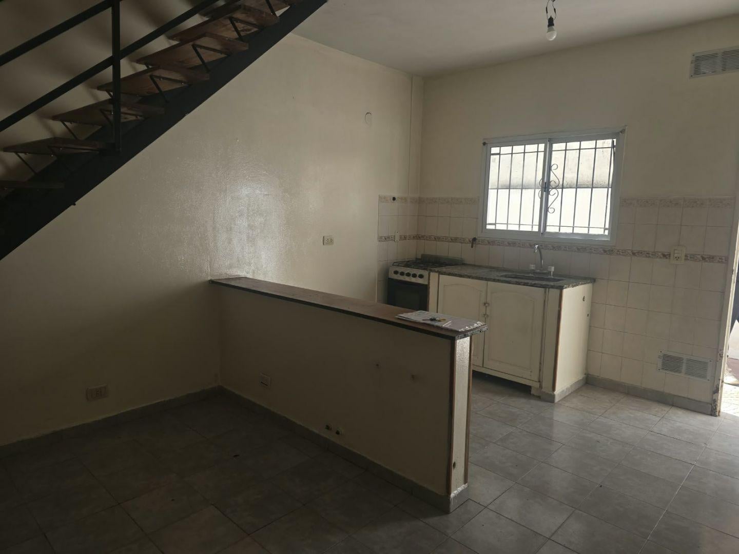 Foto de Departamento 4 ambientes. | España al 2100, imagen 1