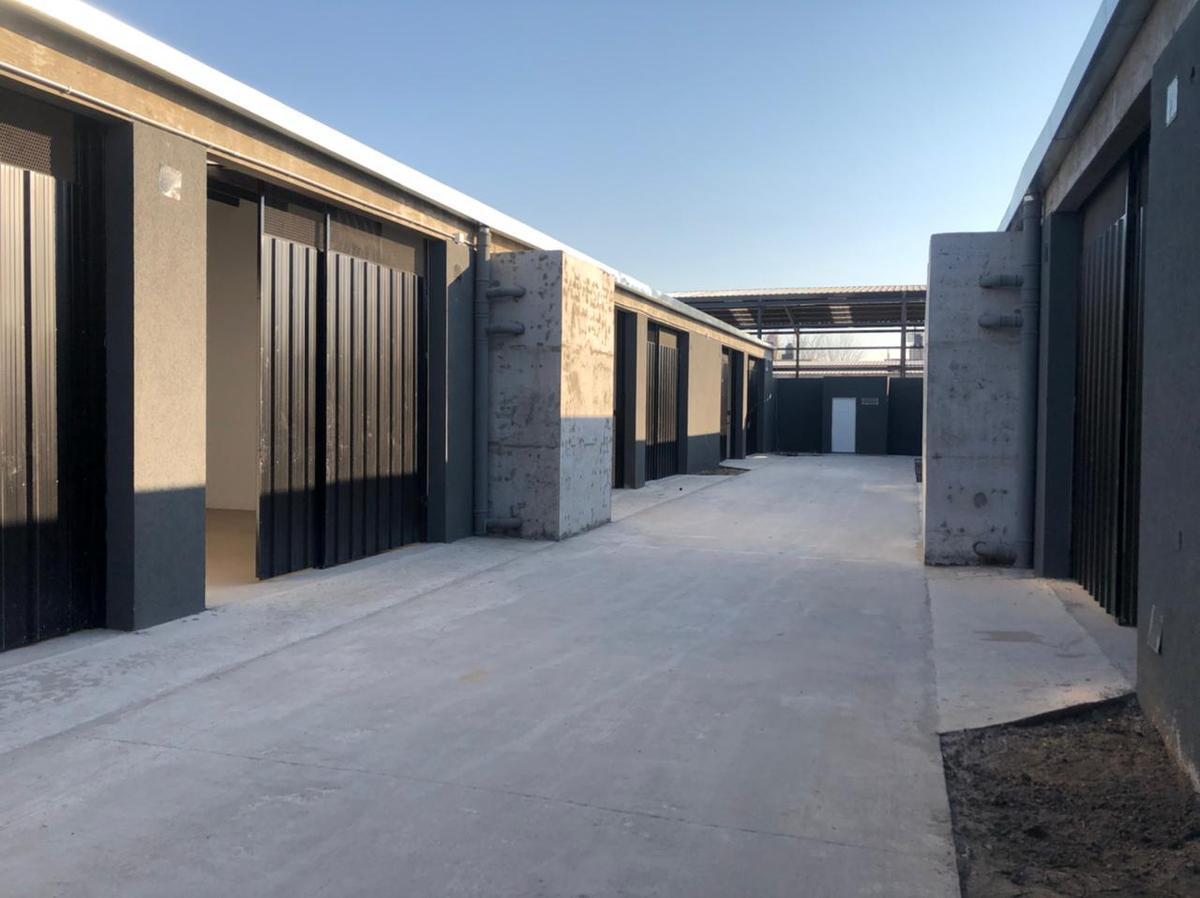 Venta Depositos Fisherton 2