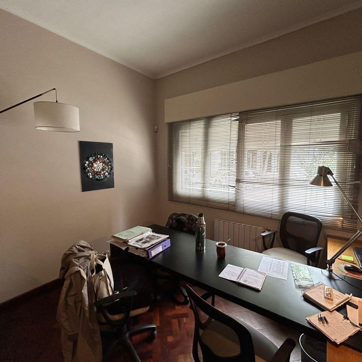 Venta Casa con Cochera de 3 Dorm. en Lourdes 4