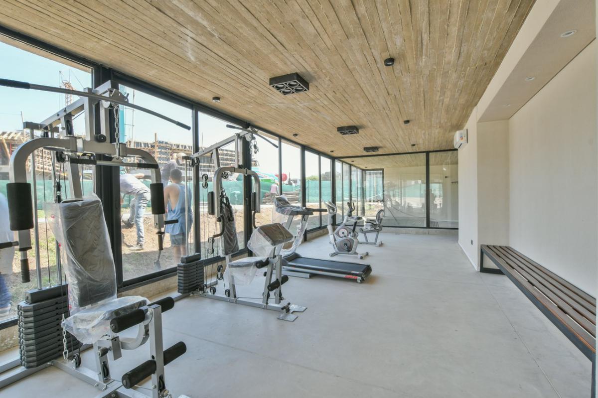 Venta Departamento 3 Dorm. Terraza Exclusiva - Funes 2