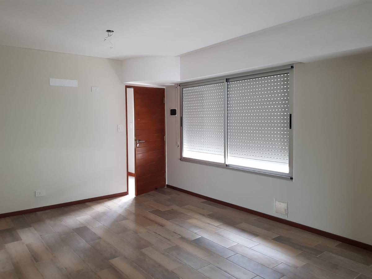 Venta Departamento 2 Dorm. Cochera Refineria 2