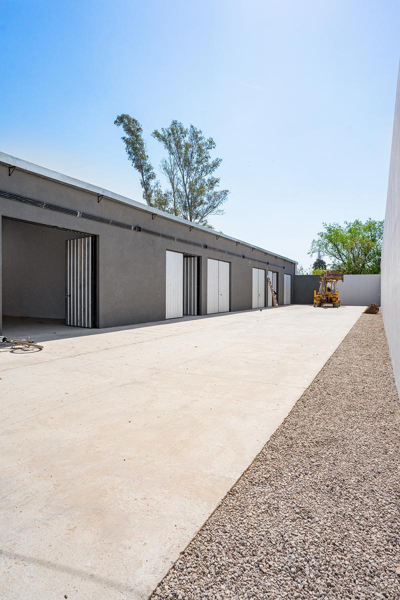 Venta deposito tierra nueva