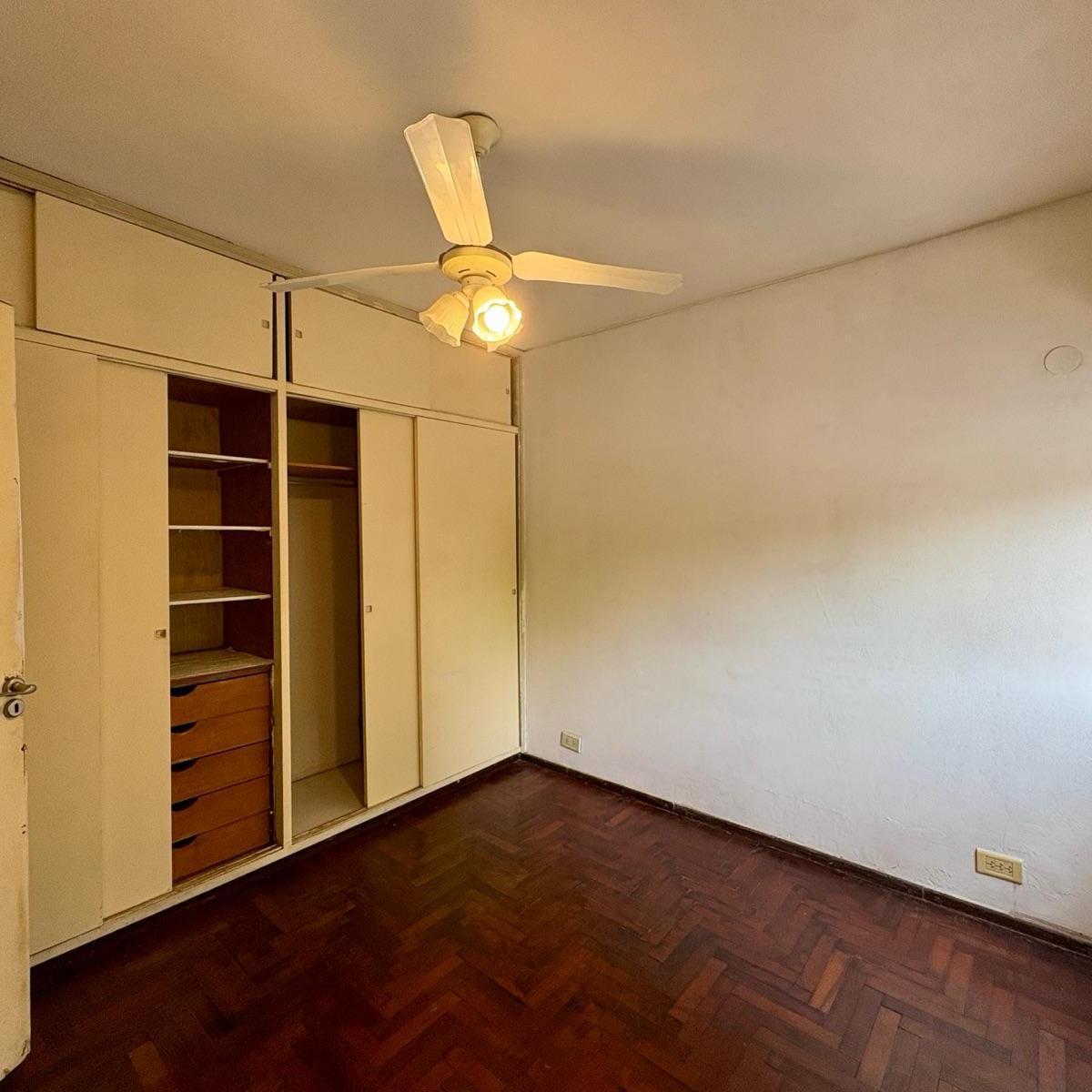 Venta Departamento 2 Dorm. Cochera Abasto 1