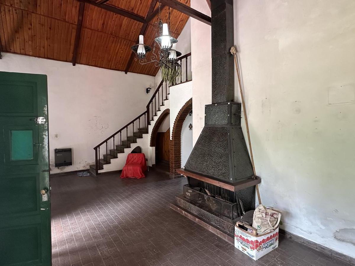 Fisherton: Muniagurria y Córdoba, Amplisimo Jardín 3