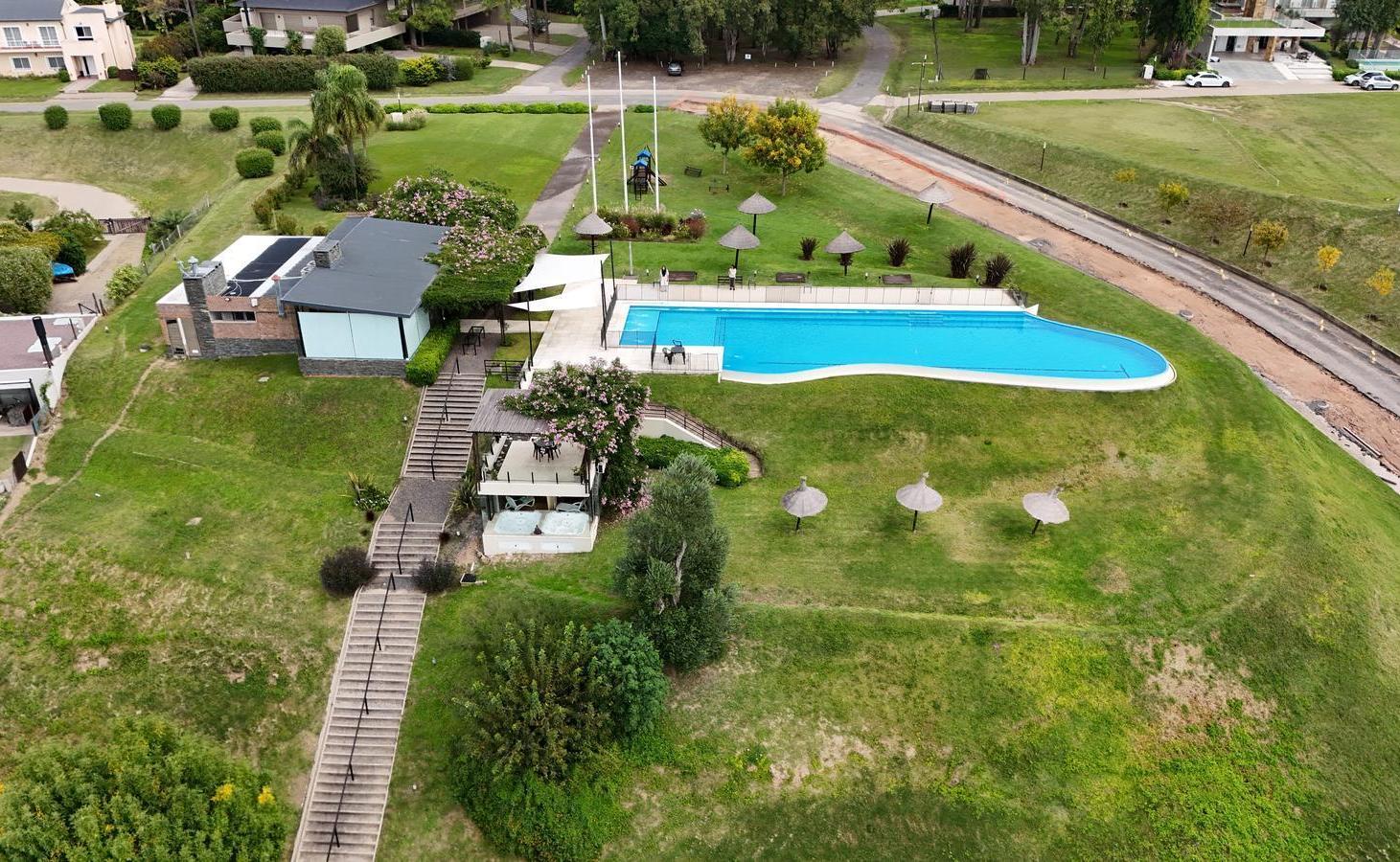 Venta terreno barrio cerrado puerto paraíso a metros del rio
