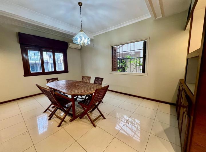 venta casa cuatro dormitorios doble cochera 5
