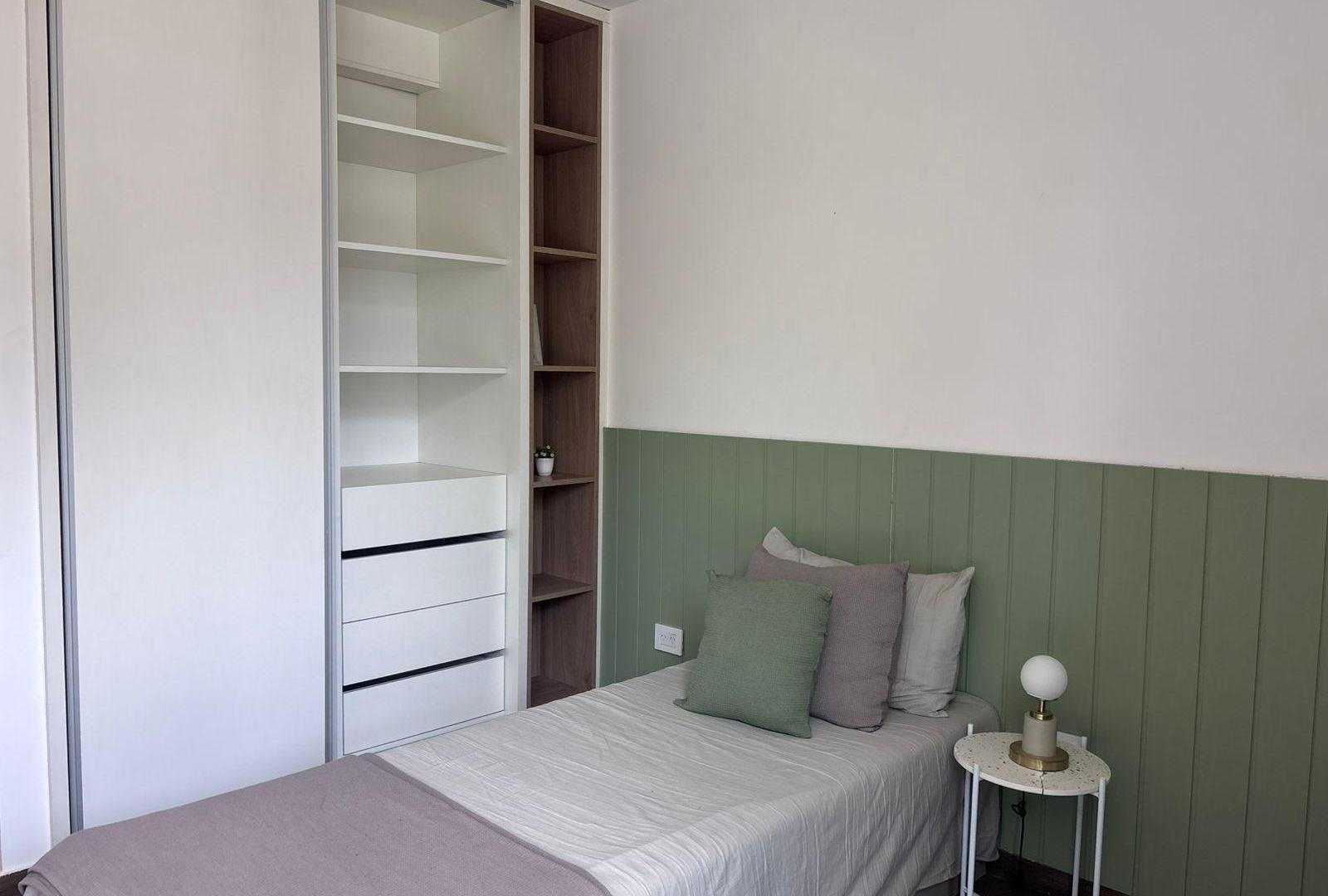 Venta casa en fisherton tres dormitorios pileta parrillero cochera