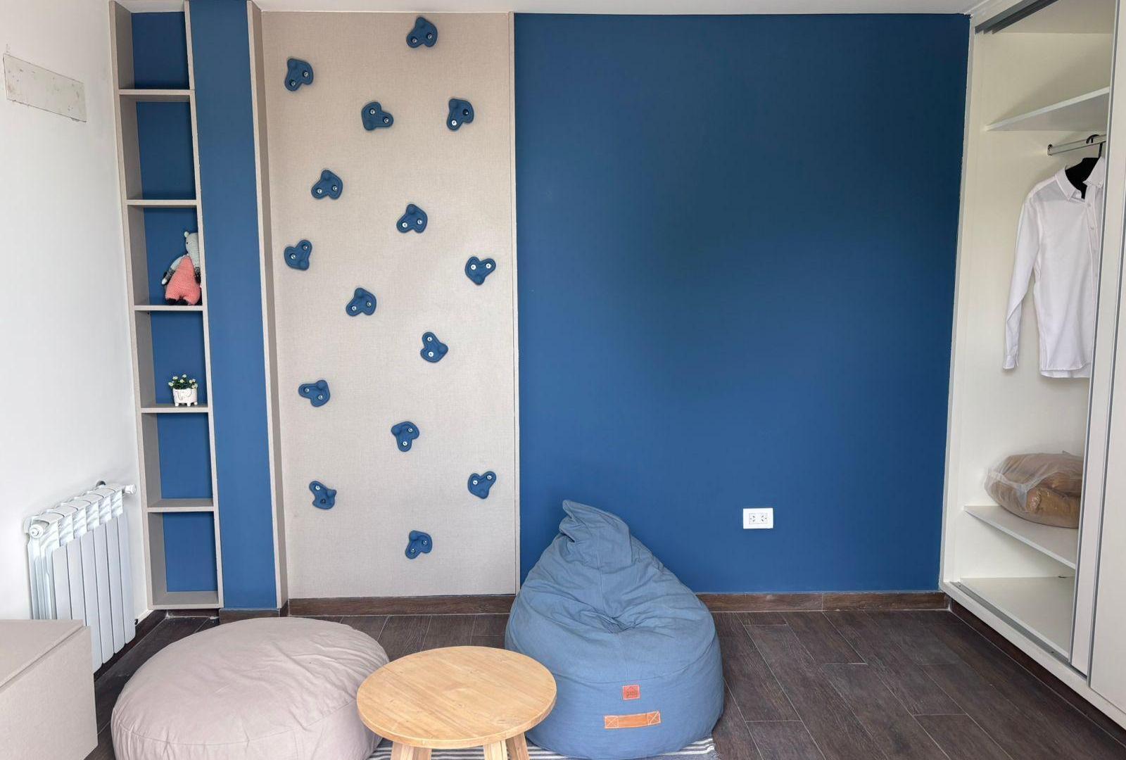 Venta casa en fisherton tres dormitorios pileta parrillero cochera
