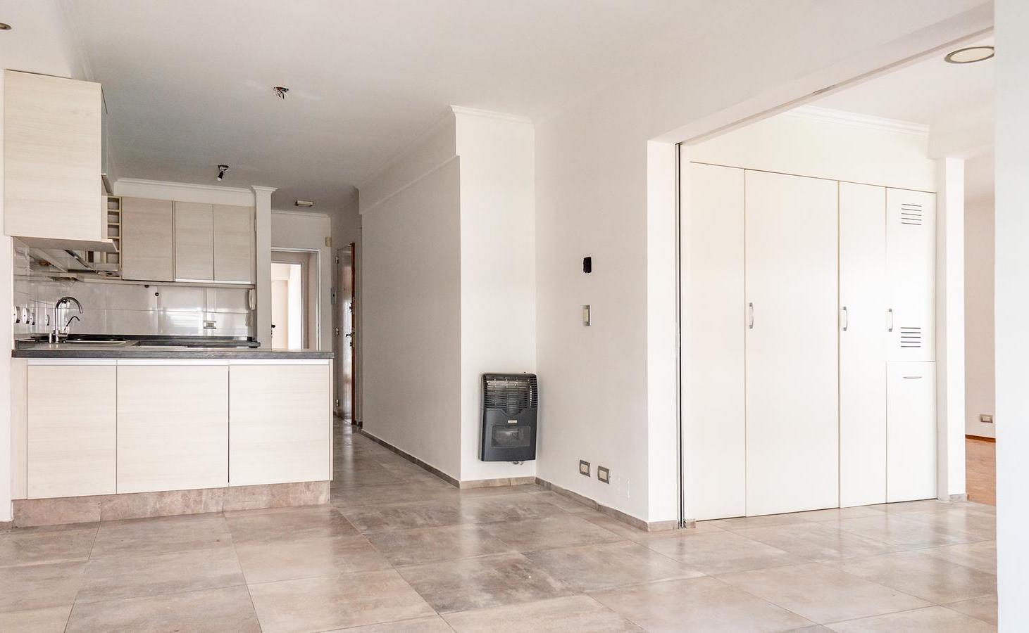 Foto de Venta departamento piso exclusivo con cochera zona rio Rosario, imagen 2