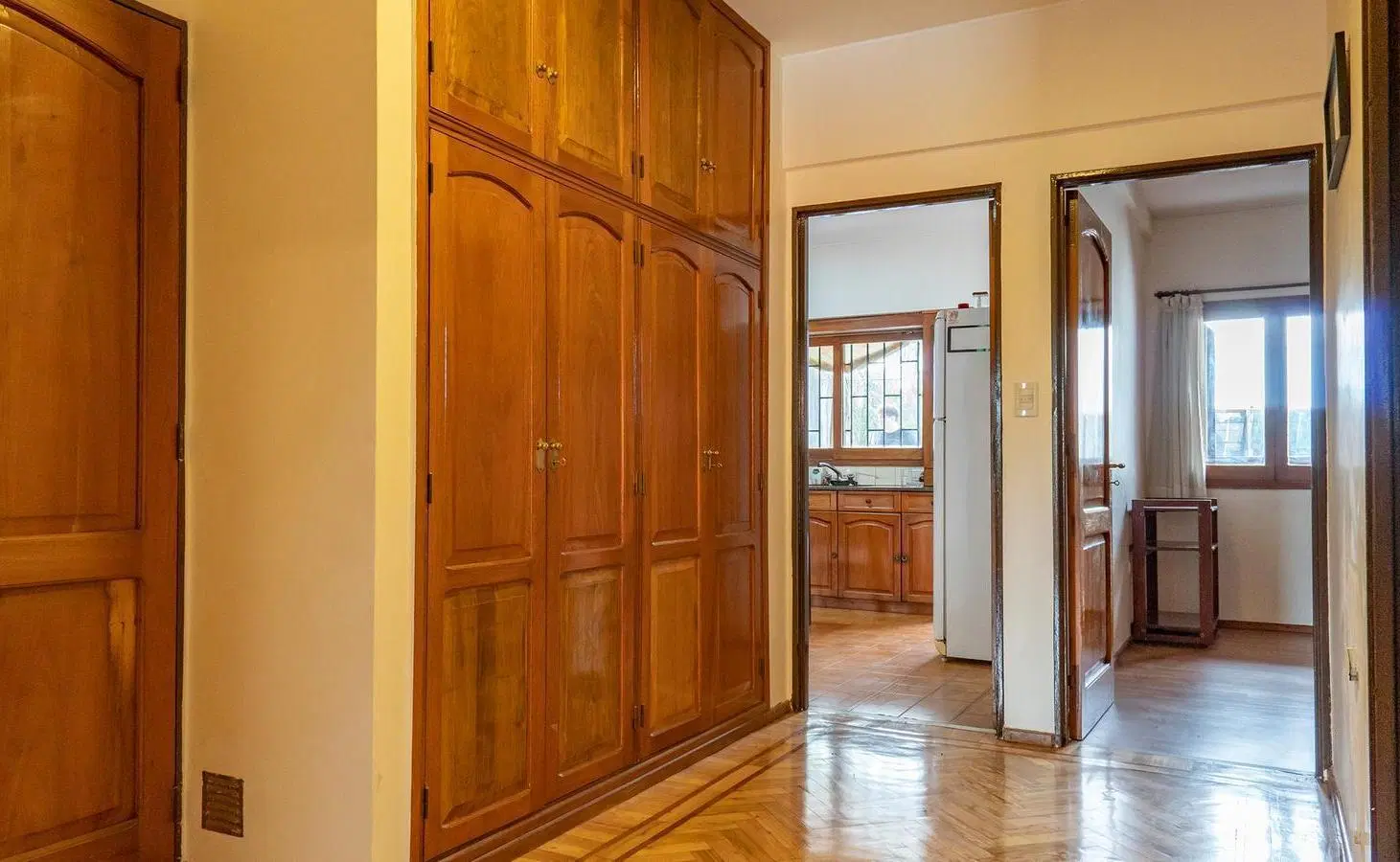 Venta departamento 3 dormitorios balcon patio fisherton 3