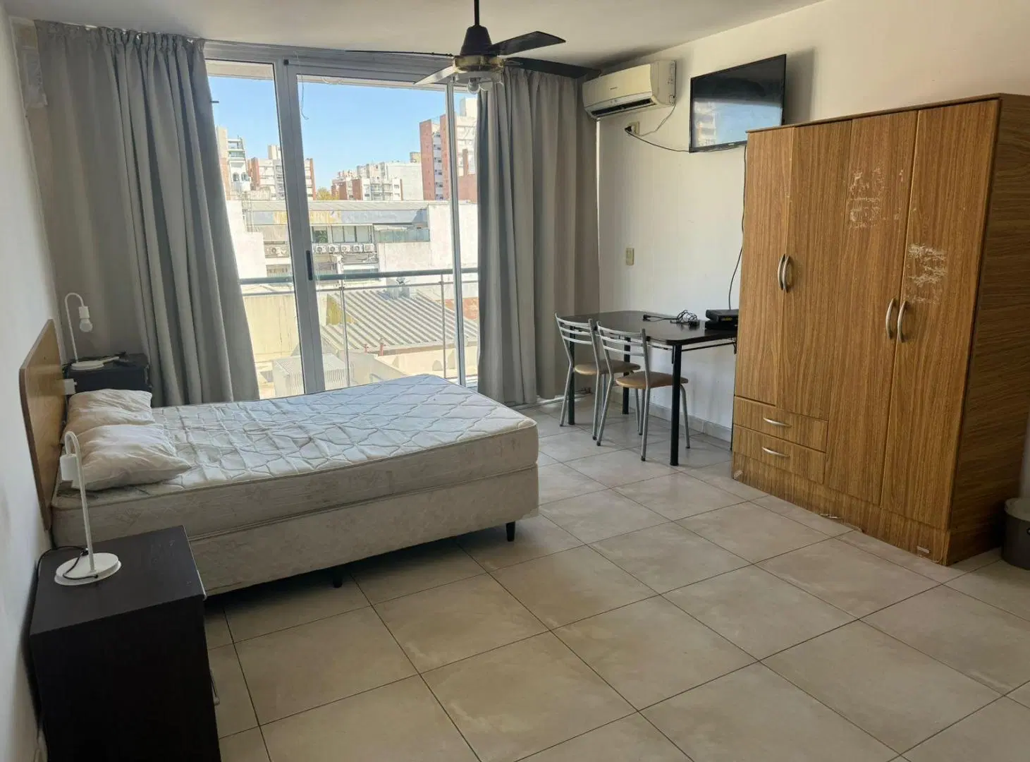 venta monoambiente lourdes 3