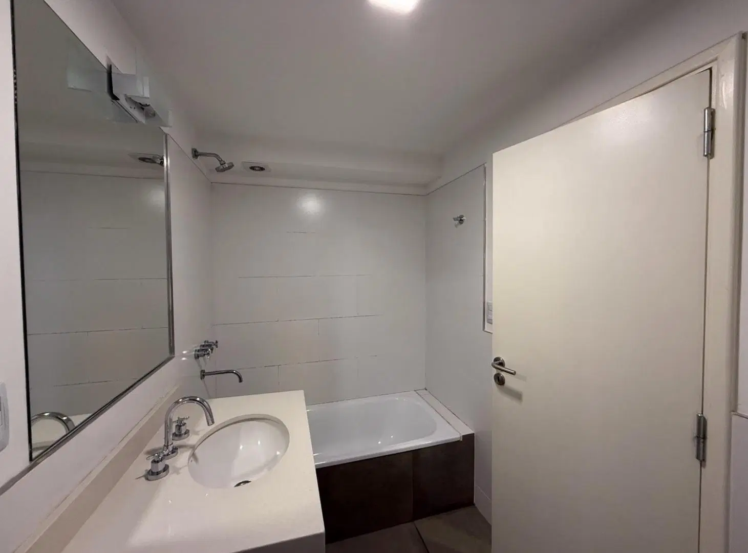 Alquiler departamento 2 dormitorios cochera balcon alberdi 4