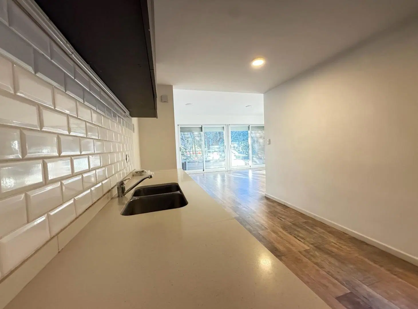 Alquiler departamento 2 dormitorios cochera balcon alberdi 4