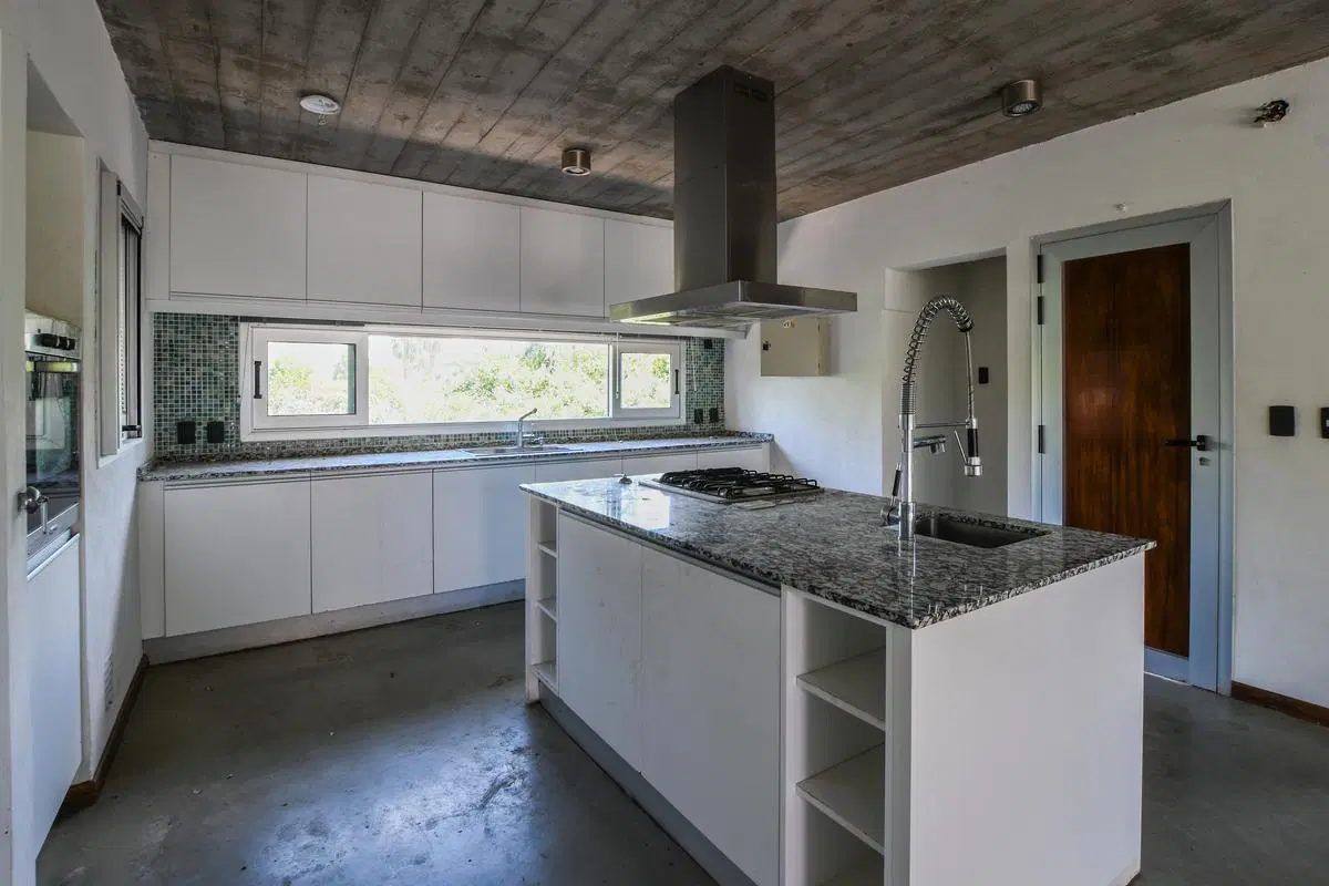 Venta Casa 4 dormitorios Funes Miraflores Funes Hills 3